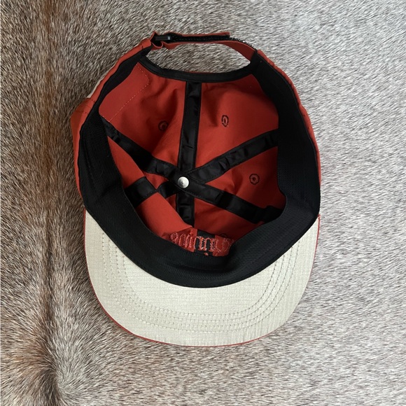 Satisfy Running: PeaceShell Running Cap - Picture 5 of 5